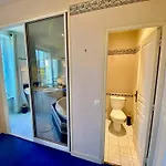 Дом отдыха La Clef Decamp Clos Minotte 30 Pers Jacuzzi, Billard, Baby-foot Tessy-sur-Vire