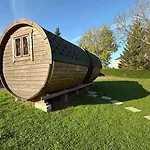 Дом отдыха La Clef Decamp Clos Minotte 30 Pers Jacuzzi, Billard, Baby-foot Tessy-sur-Vire